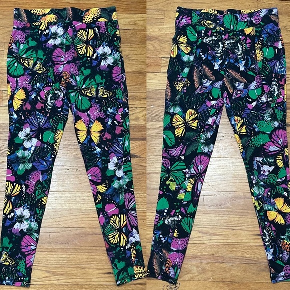 Kate & Mallory Stretch Knit Seam Detailed Pull-On Leggings - Picture 3 of 3